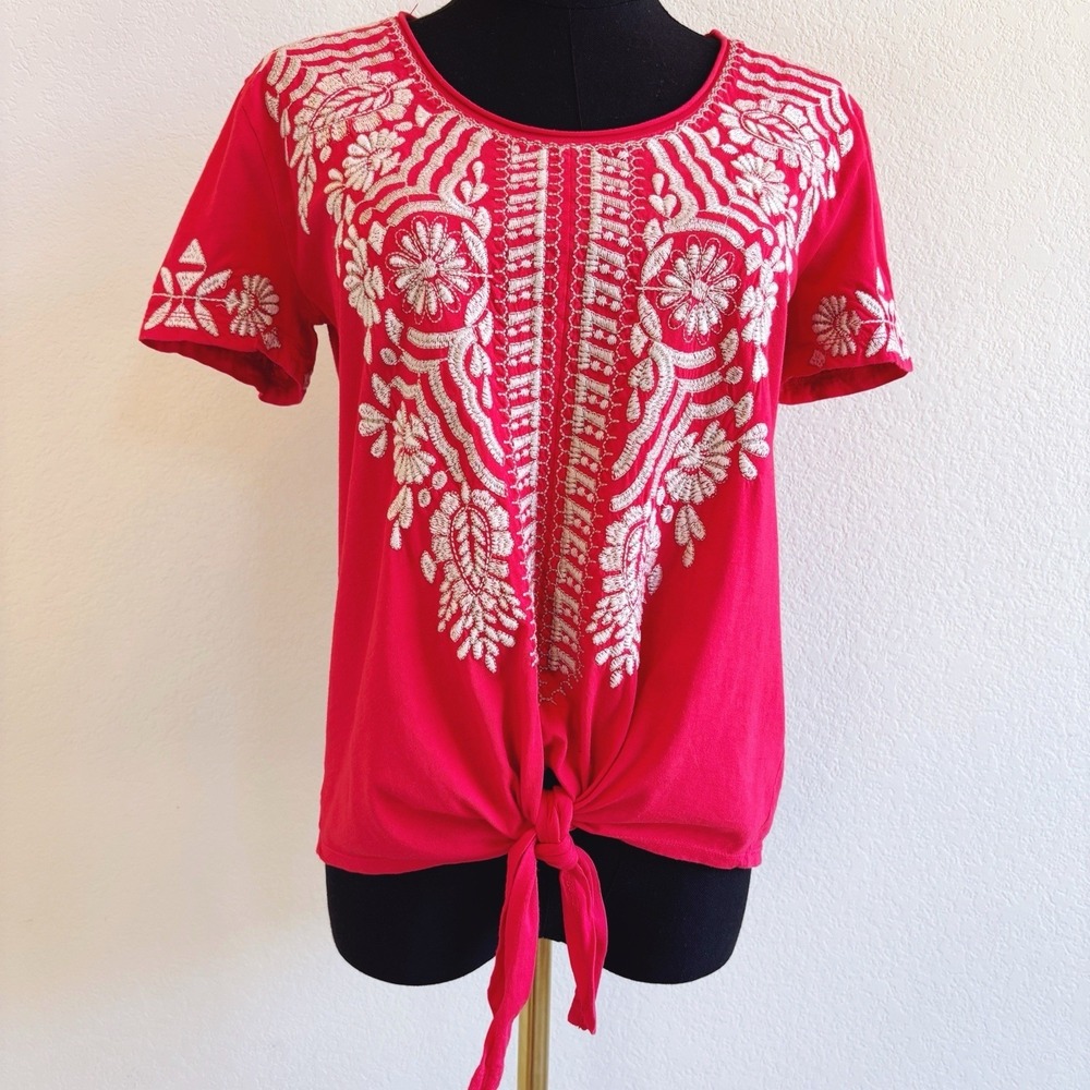 Johnny Was Red Embroidered Cotton Tie Front T-Shirt XS | Boho Floral Western